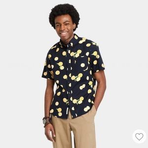 NWT unopened Men's Goodfellow & Co Lemon Short Sleeve Button up